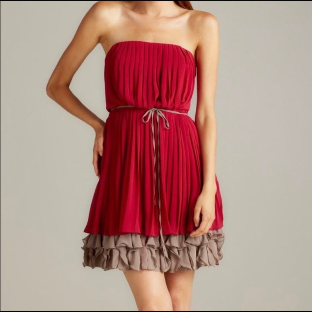 Jessica Simpson Pleated Ruffle Dress Size 8